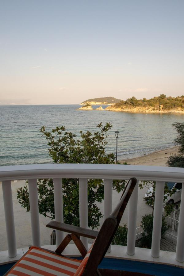 Just On The Sea 1 Villa Nea Iraklitsa Exterior foto